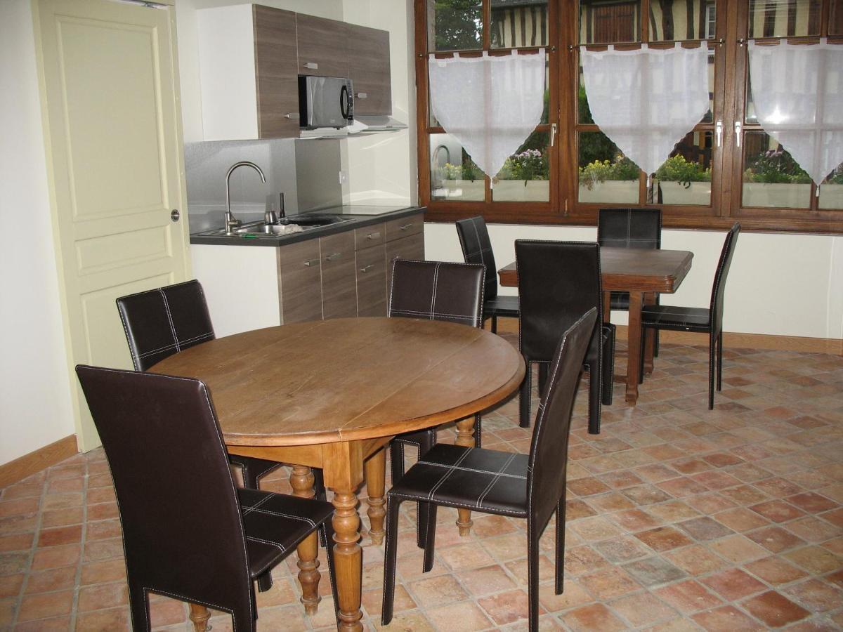 Chambres D'Hotes Les Hostises De Boscherville Saint-Martin-de-Boscherville Εξωτερικό φωτογραφία